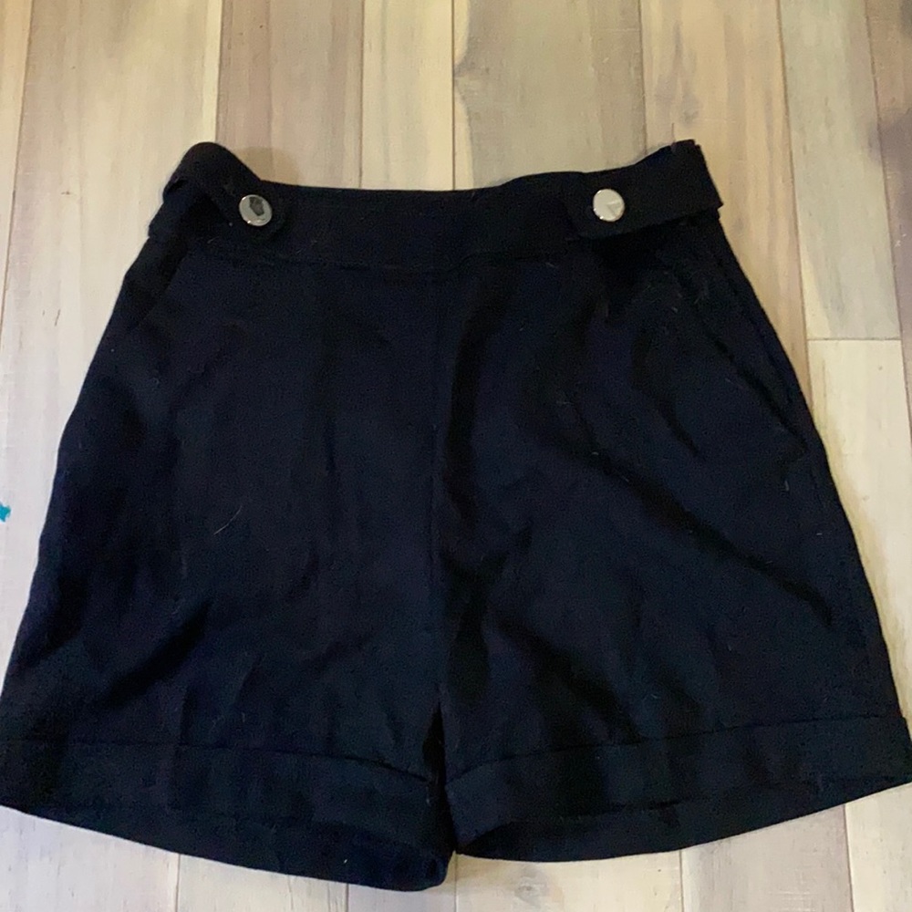 H$M long shorts